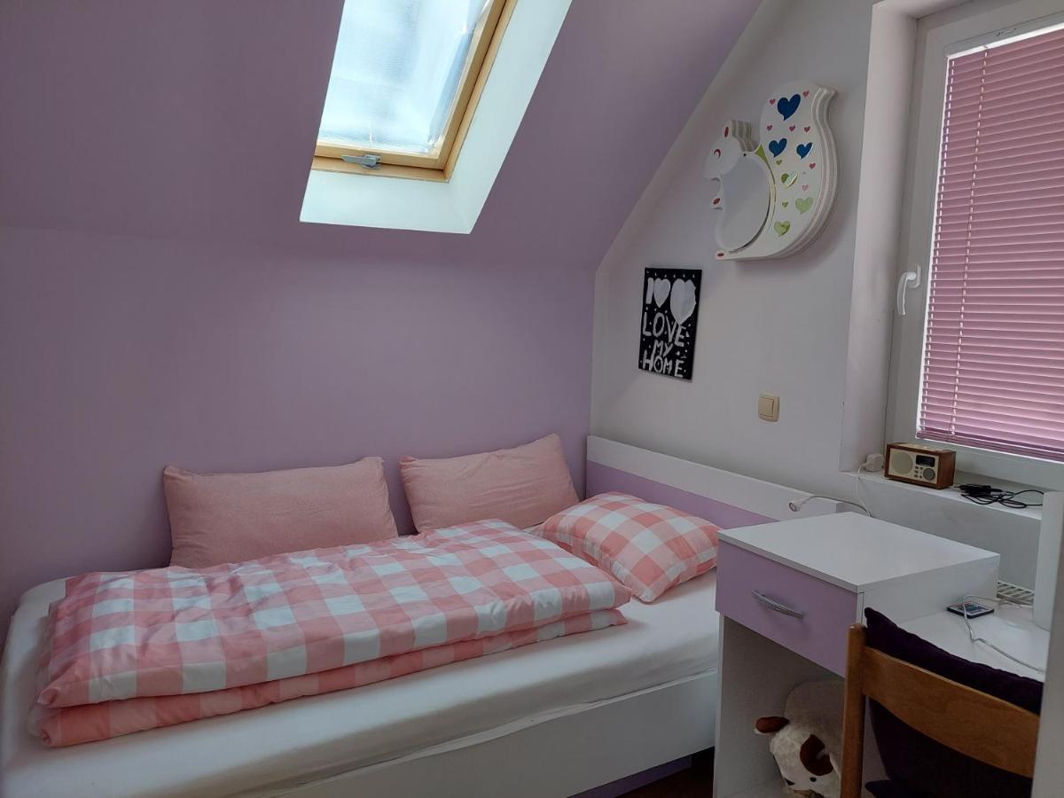 Apartment Kaya モイストラナ エクステリア 写真
